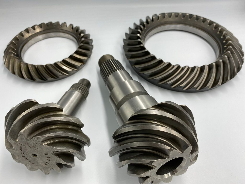Albins Final Drive Hi-Ratio Pinion and Crown Gear for GTRs